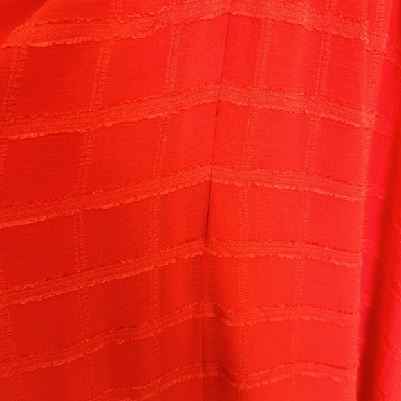 Host Pick 💕 Nanette Lepore size 8 Calypso Red V neck knee length dress. - Picture 10 of 14